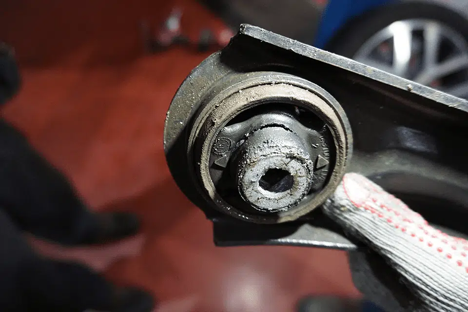 front wishbone rear bush failure on VW Golf Audi A3 Skoda Octavia and Seat Leon