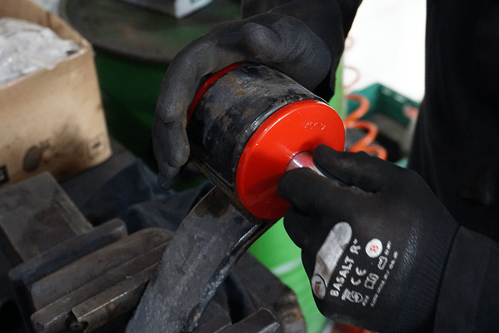 Installation of a Polybush into a transit rear leafspring