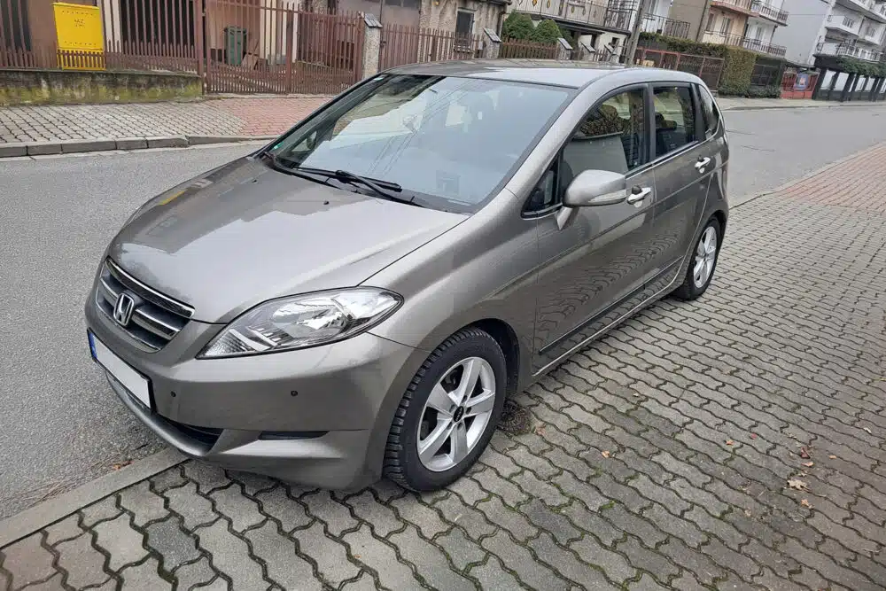 Honda FR-V (BE 2004–2011)