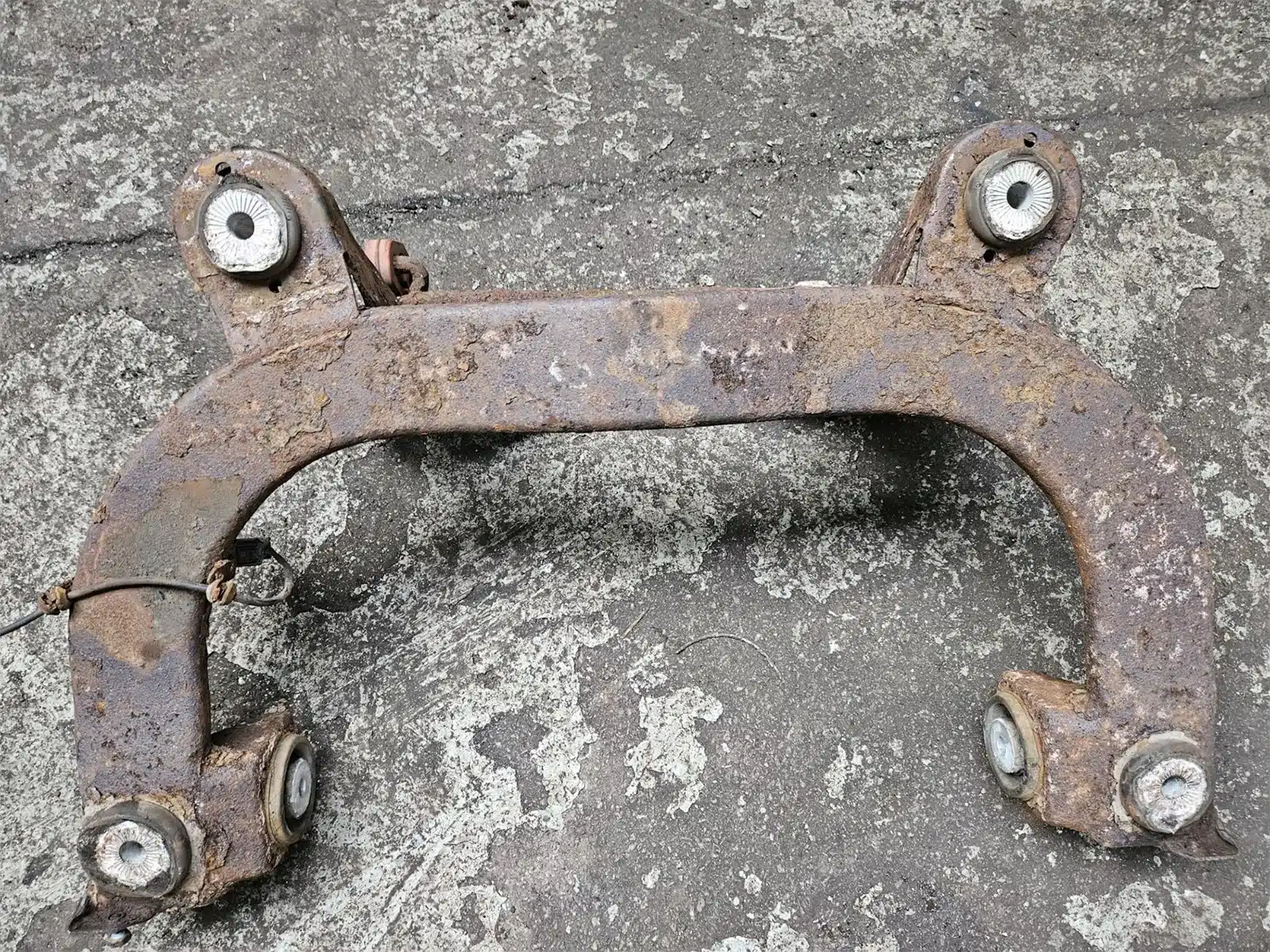 Audi TT MK1 Quattro - Rear Subframe - OEM - Rusty